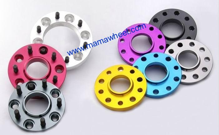 colored wheel lugs